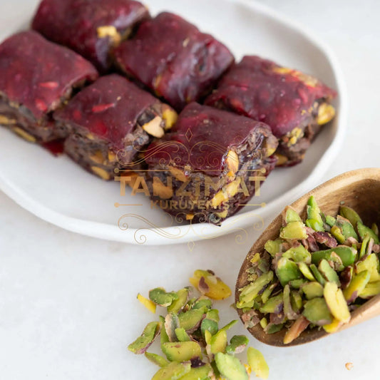 Narlı Fıstıklı Baklava Lokum